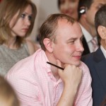 London-IPO-0712-105