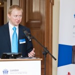 London-IPO-0712-173