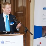 London-IPO-0712-174