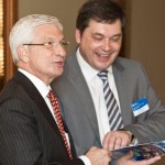 London-IPO-0712-185