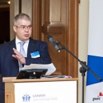London-IPO-0712-192
