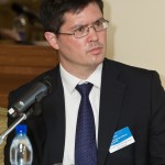 London-IPO-0712-237