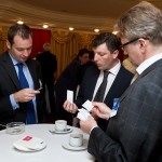 London-IPO-0712-308