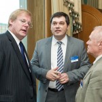 London-IPO-0712-372